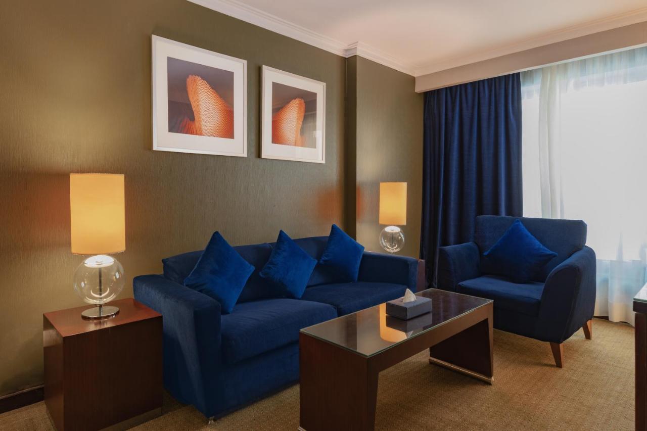 Radisson Blu Hotel, Cairo Heliopolis Buitenkant foto