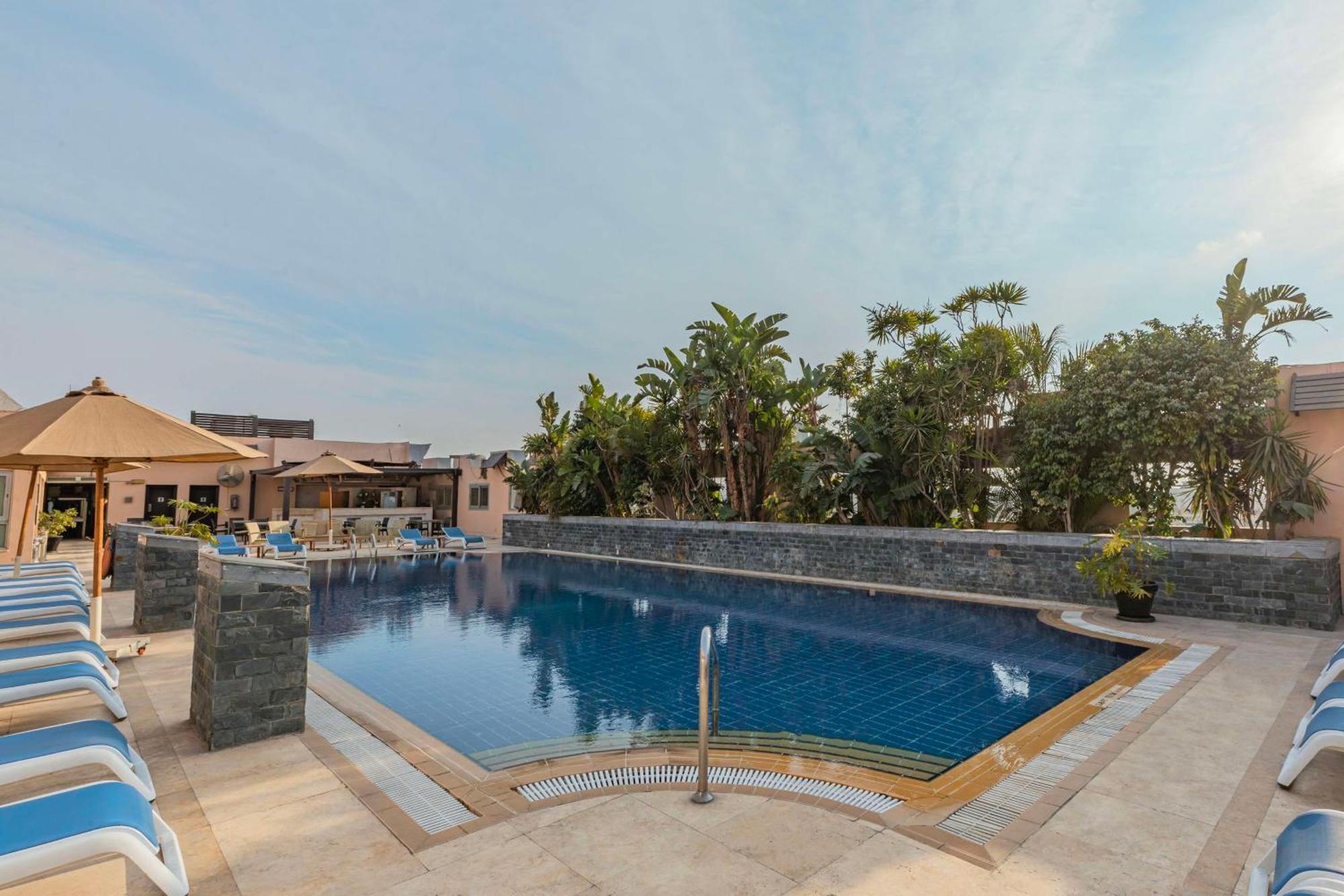 Radisson Blu Hotel, Cairo Heliopolis Buitenkant foto
